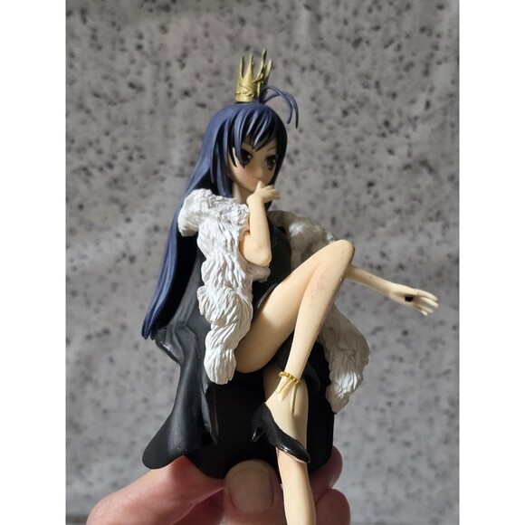 Accel World Pure Color King of Black Kuroyukihime PVC Figure NO THRONE NO SWORD - Picture 11 of 16